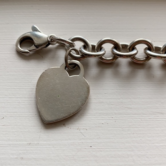 AUTHENTIC Tiffany & Co Iconic Heart Tag Bracelet - Picture 7 of 7